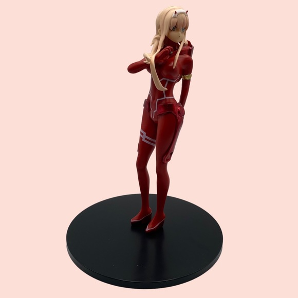 Zero Two Anime Figurine - Picture 1 of 5